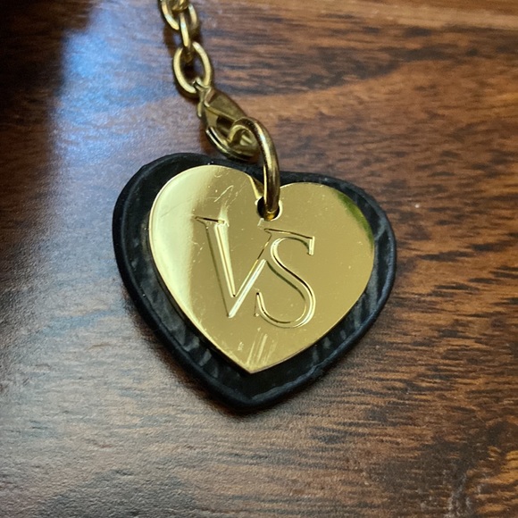 Absolutely cute Victoria’s Secret mini sequin bag - Picture 2 of 10